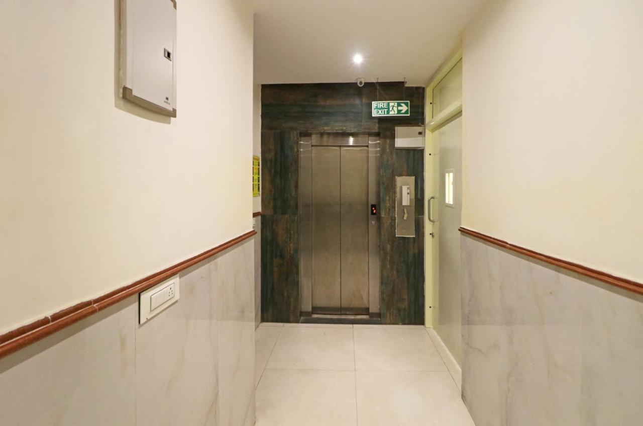 Hotel Paragon Suites New Delhi Luaran gambar