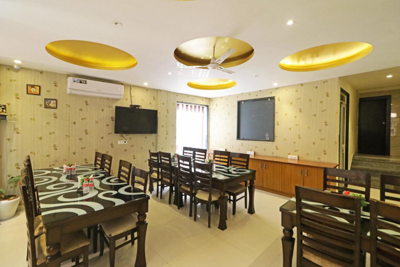 Hotel Paragon Suites New Delhi Luaran gambar